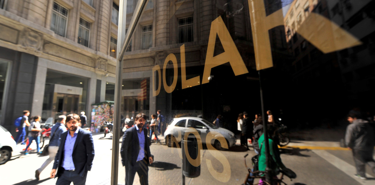 Dólar blue hoy: a cuánto cotiza este martes 11 de febrero