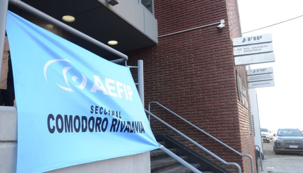 Trabajadores del ARCA de asamblea y apagón informático