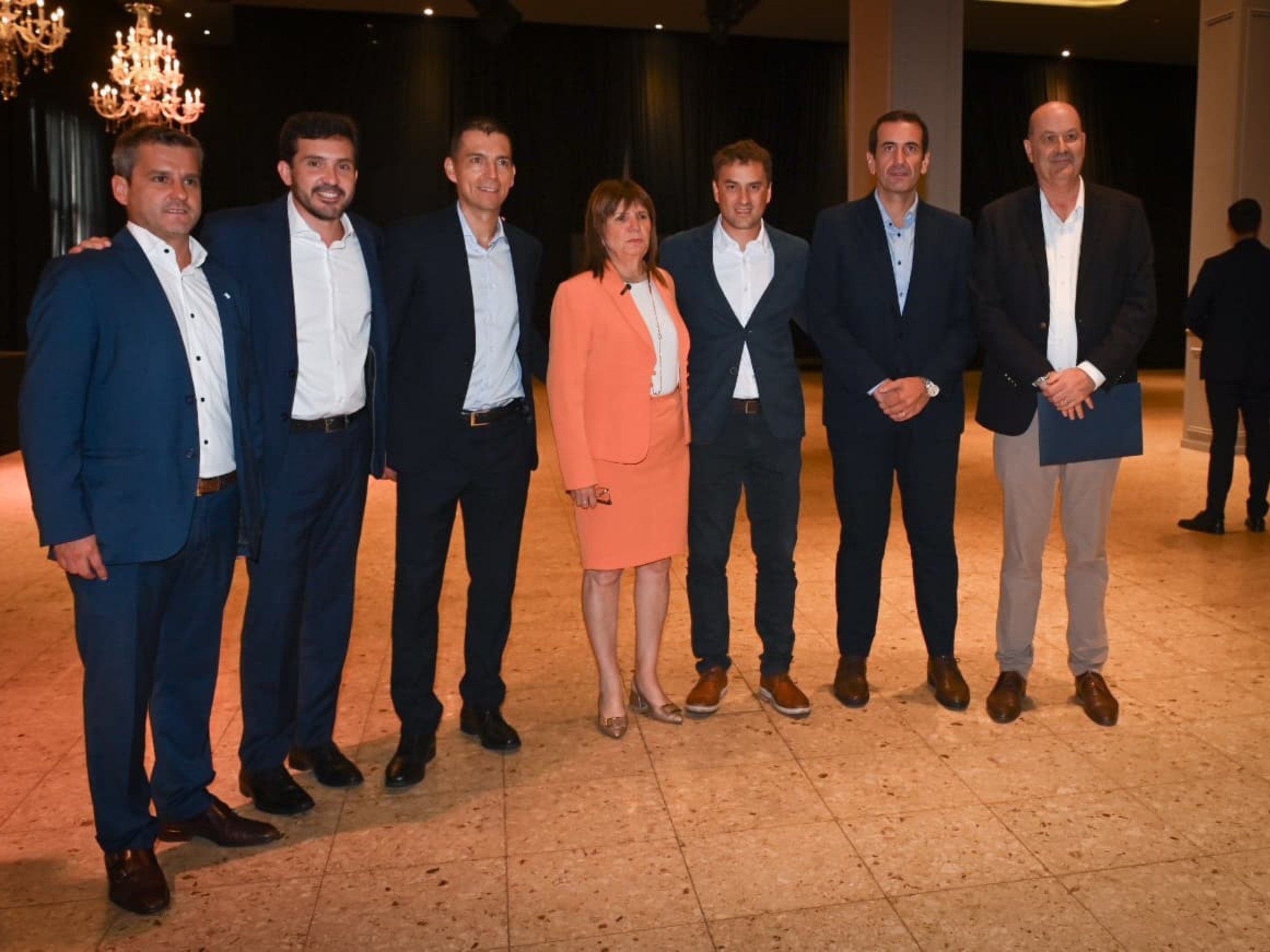 Bullrich, Sturzenegger y Petri lanzan espacio libertario: Un nuevo horizonte político