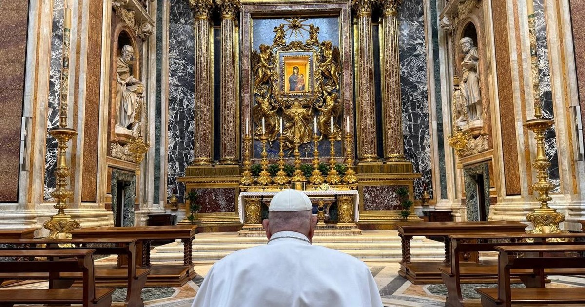 desde la “sede vacante” al cónclave, cómo es el paso a paso del protocolo tras el fallecimiento de Jorge Bergoglio