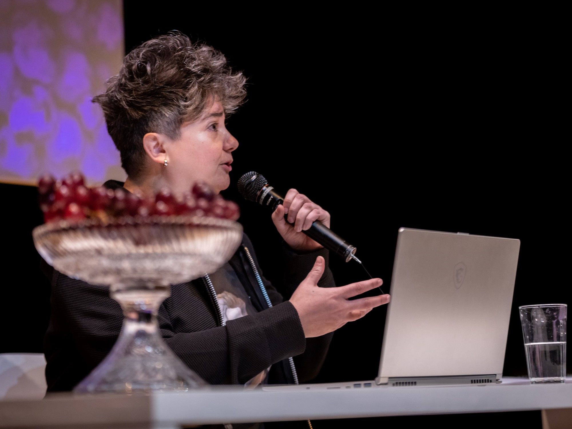 El desafío teatral de Jimena Márquez: Una historia personal en el escenario.