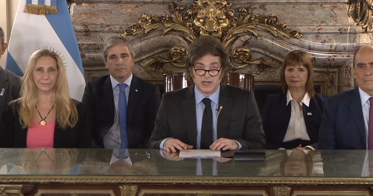 Milei y su “día de la liberación”, el dedo de Trump y Mauricio contra Santilli