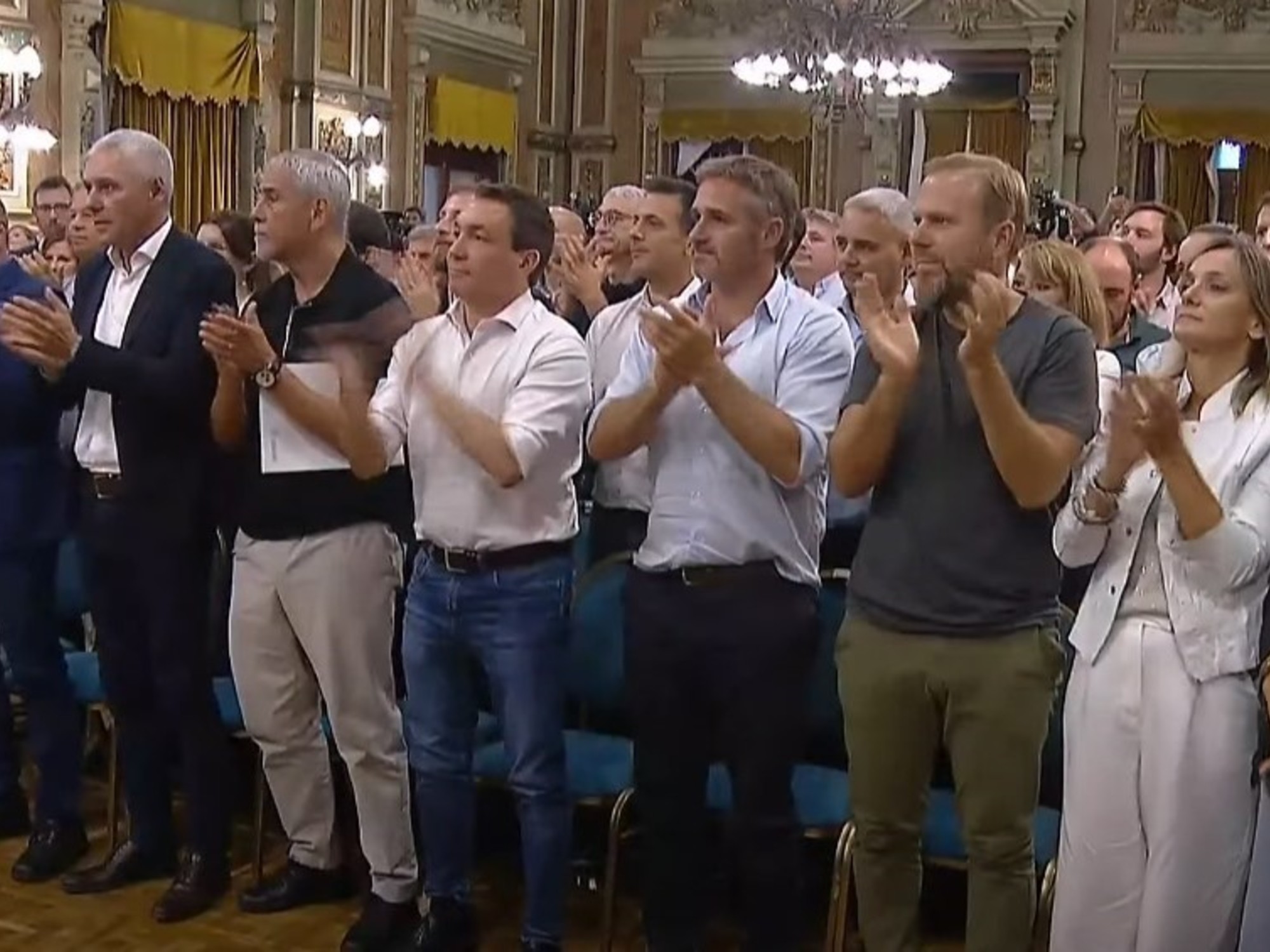 El equipo de Axel Kicillof responde uno a uno a Javier Milei