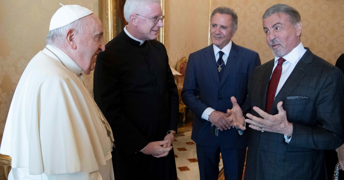 Stallone, Whoopie Goldberg, Russell Crowe, Antonio Banderas y Andrea Bocelli, entre las grandes figuras que lo despiden en las redes