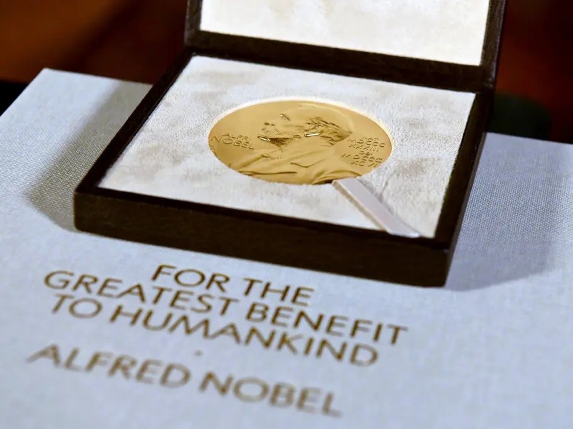 La ambición de Trump por el Premio Nobel trasciende la paz mundial.