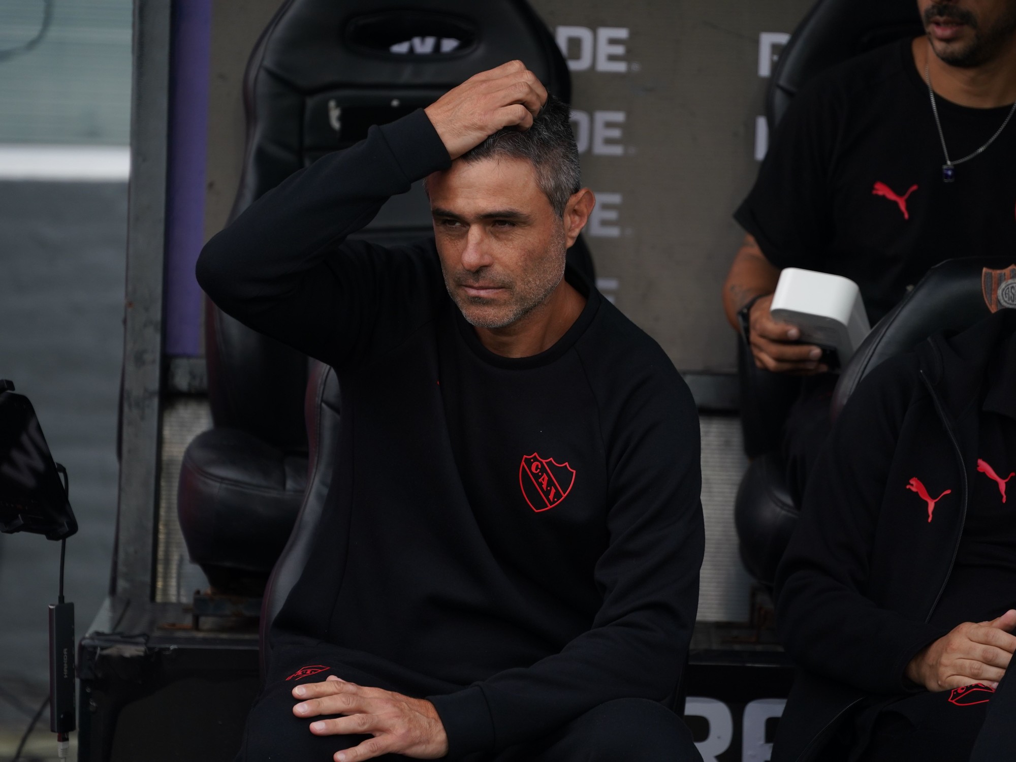 Los dilemas de Vaccari en el clásico contra Racing.