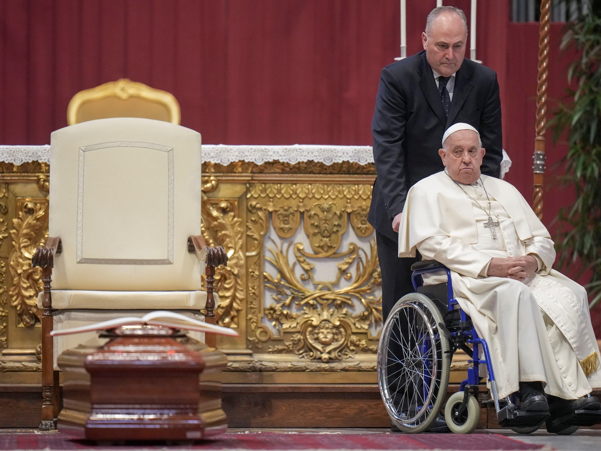 Problemas recurrentes en la juventud: la extirpación de pulmón y la silla de ruedas en la última década.
