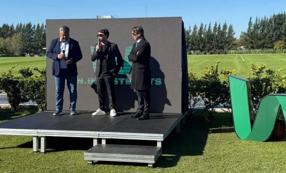 La AFA firma acuerdo pionero con Win Investments para financiar clubes mediante tokenización