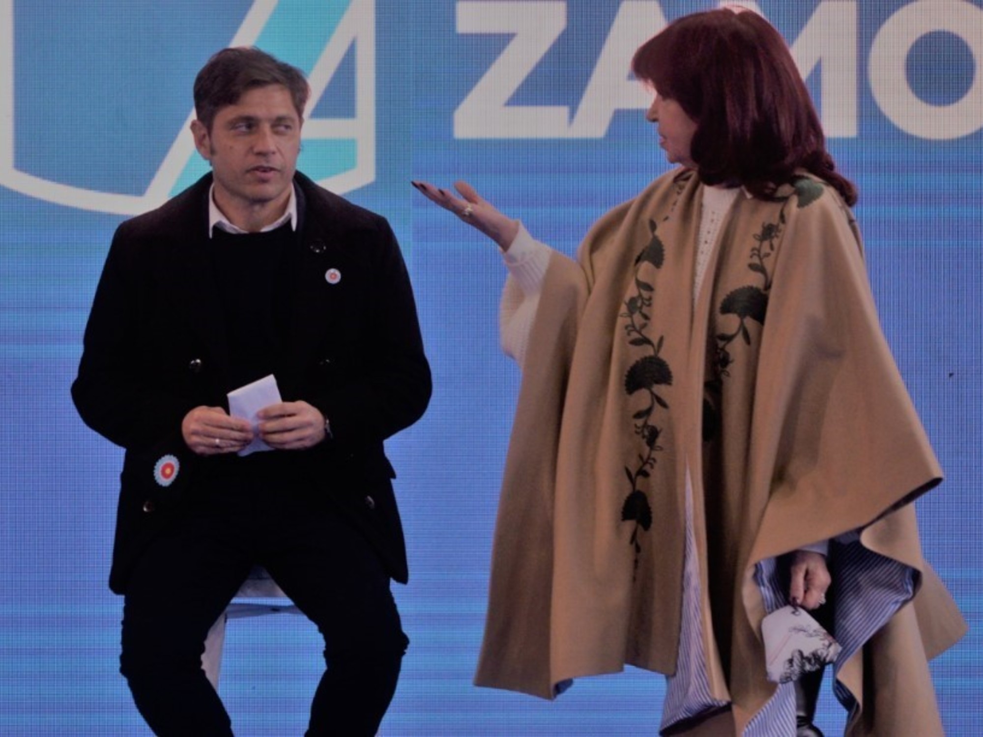 Cristina convoca al PJ nacional para discutir estrategia electoral ante provincialización de Kicillof.