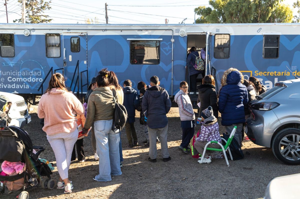 Espíndola: “Vemos diariamente que cada vez se acercan más familias que quedaron sin obra social”