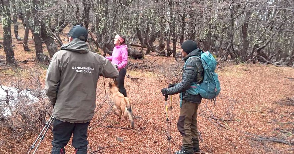 "Pasaron dos noches en la montaña a bajísima temperatura"