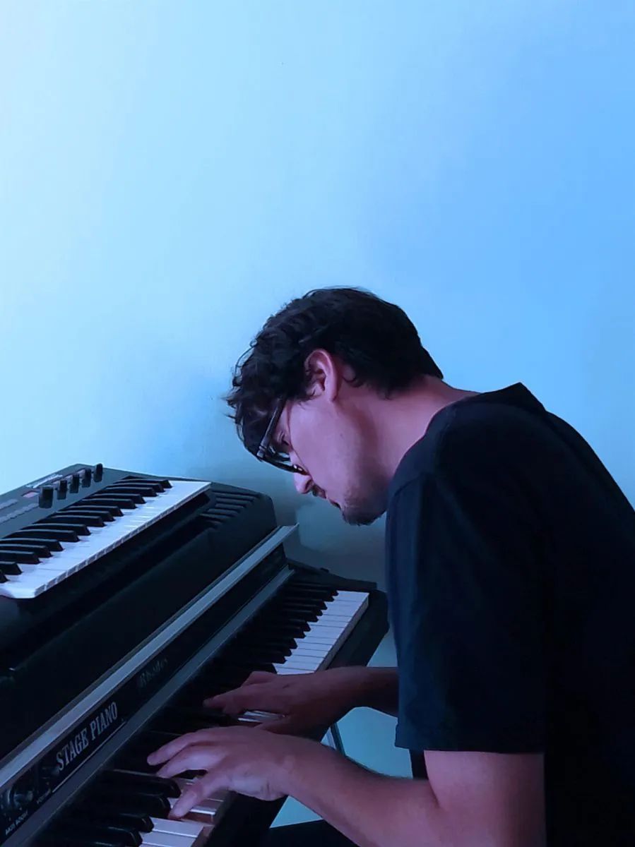 Este viernes el ciclo cultural se nutre de música de la mano de Alejandro Julián Plaza