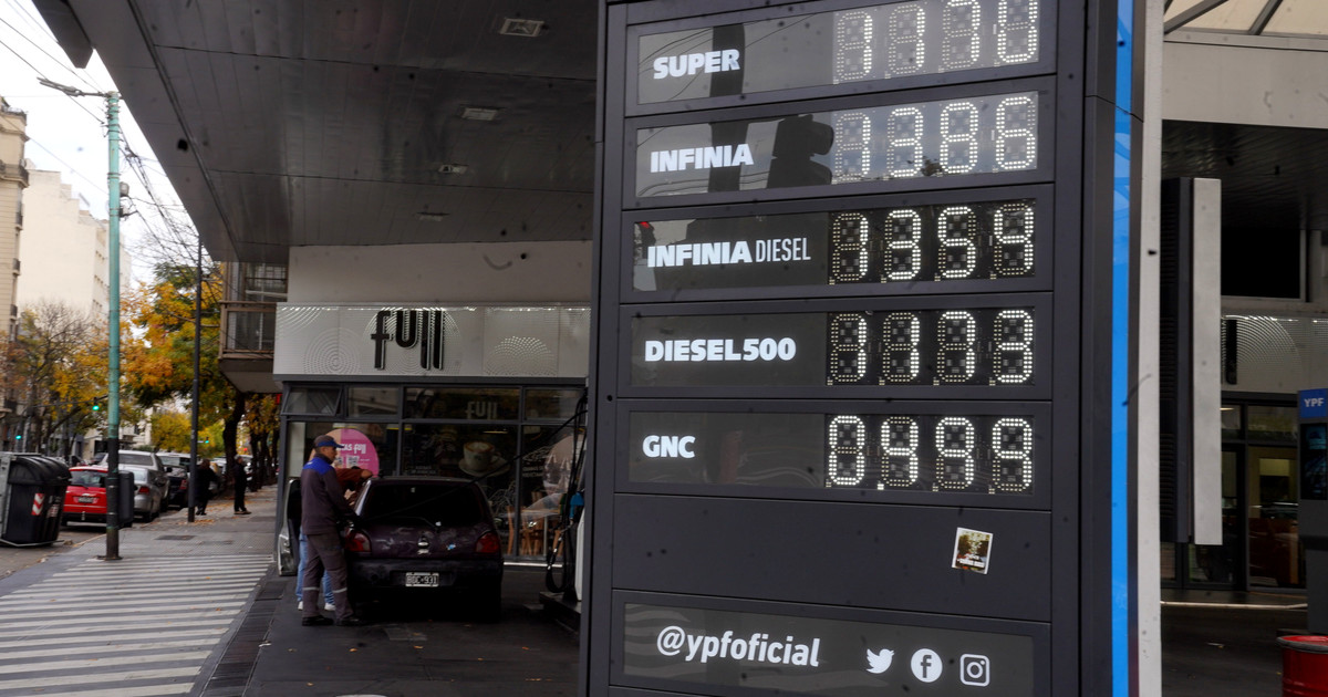 Se viene un aumento del 5% en la nafta y el gasoil y se complica el freno a la inflación