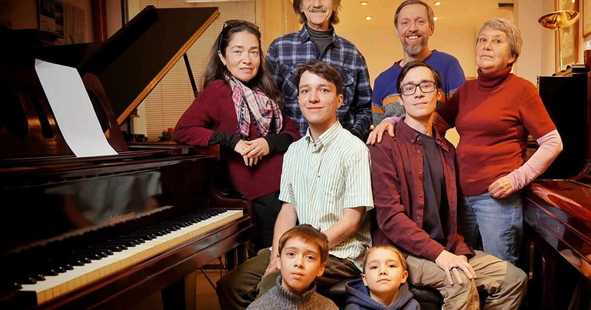 La familia rusa de músicos clásicos que se escapó de la guerra, se instaló en La Plata y ya tocó en el Colón