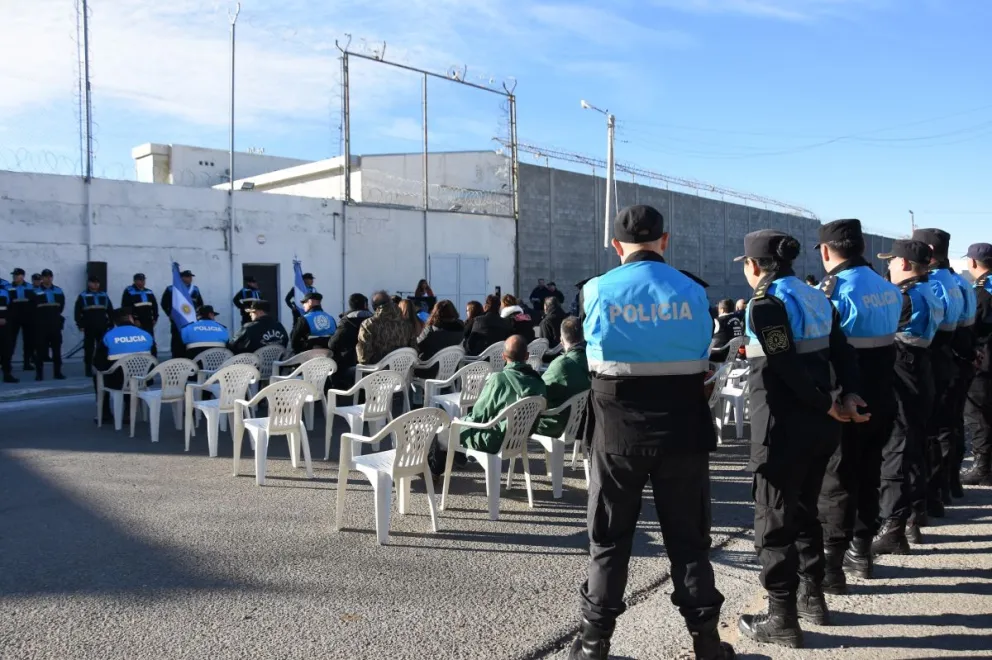 Inauguraron un nuevo playón deportivo en la Alcaidía de Comodoro