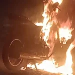 Se incendió una moto durante la madrugada: sospechan que fue intencional
