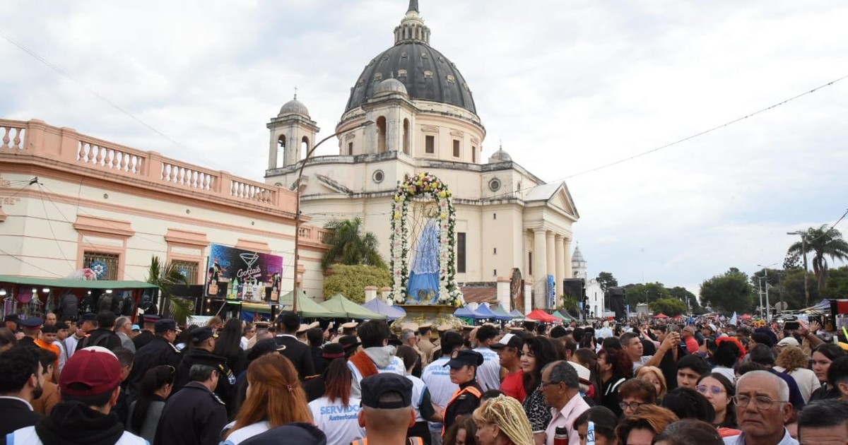 Cientos de miles de fieles participaron de la fiesta de la Virgen de Itatí