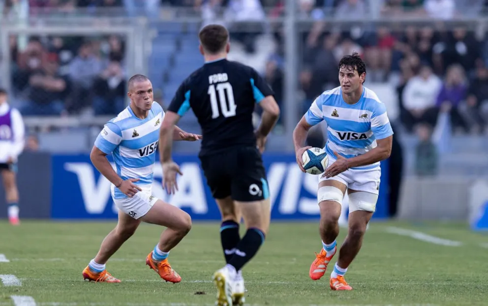 Los Pumas mejoraron, pero Inglaterra volvió a ganar en el final