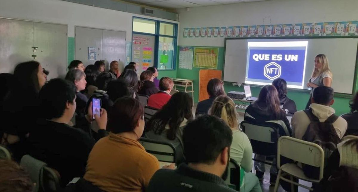 Charlas sobre beneficios de la tecnología en el arte en Madryn y Trelew