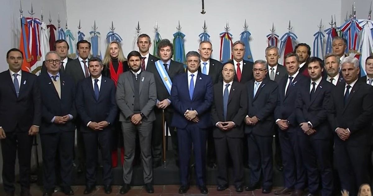 En conflicto por los fondos, los gobernadores vacían el acto del 9 de Julio de Milei en Tucumán