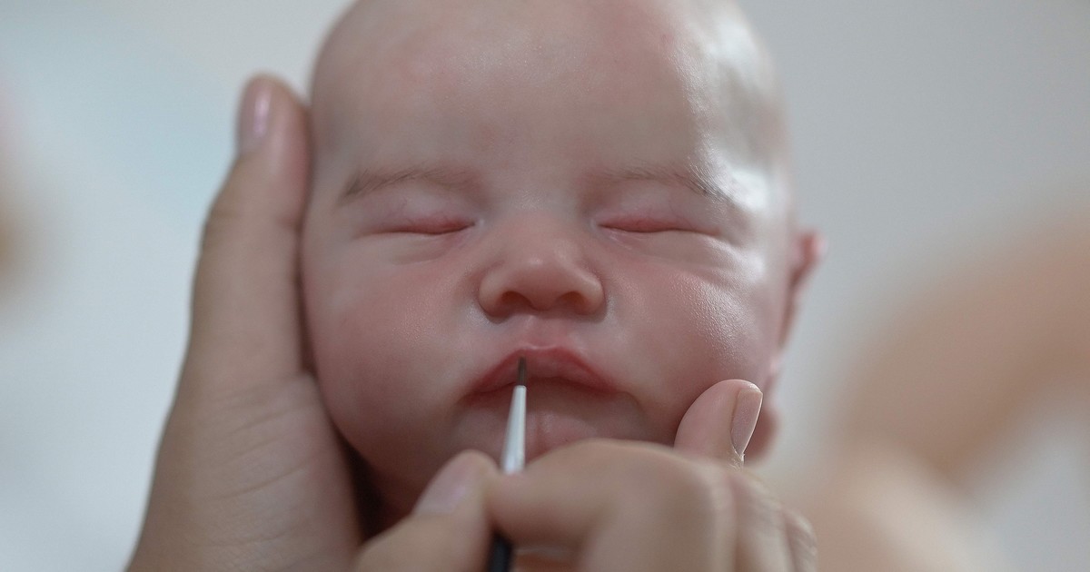 el perturbador avance de los muñecos hiperrealistas que respiran, lloran y parecen cobrar vida gracias a la IA
