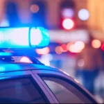 Fue detenido por pedido de captura y la conductora tenía alcoholemia positiva