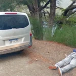 Tres delincuentes detenidos cuando intentaban violentar autos estacionados