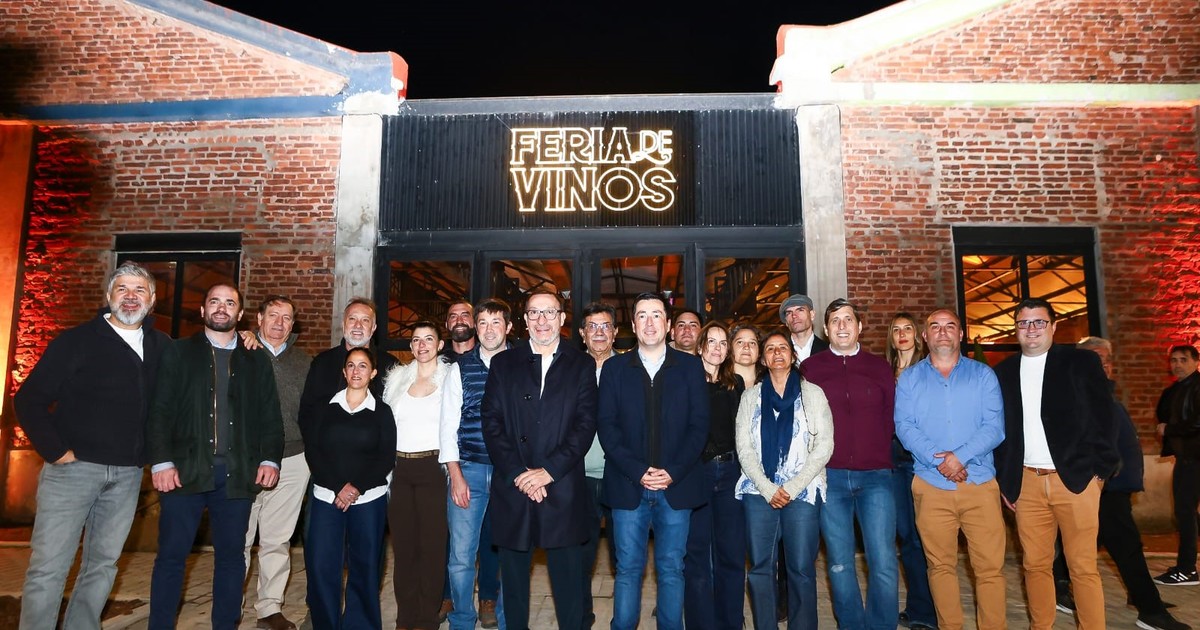 Octavo encuentro de bodegas de vino bonaerenses en Malvinas Argentinas