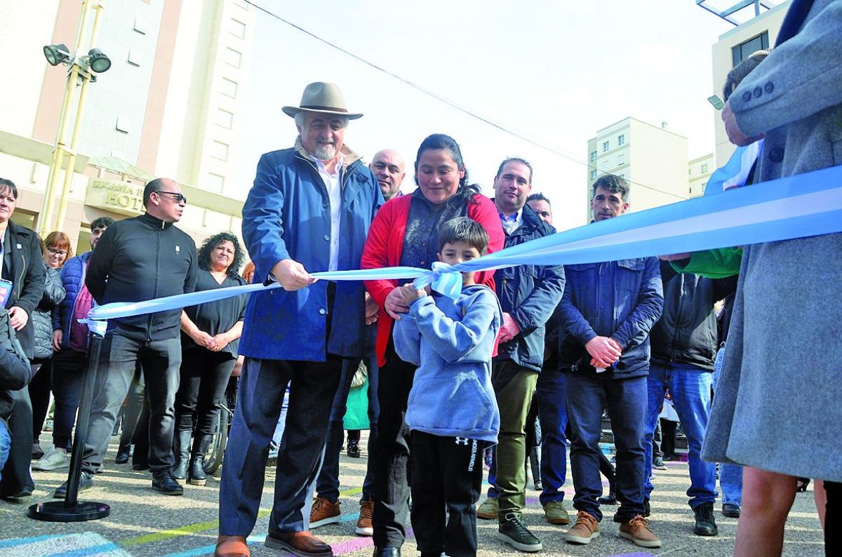 En marcha: hasta el 29 del corriente se desarrollará la Feria del Libro más importante del sur argentino