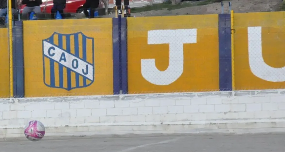 Corridas y disturbios en Oeste - Ferro