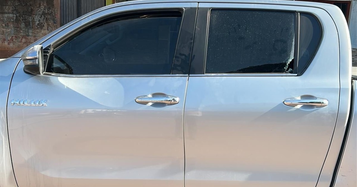 Denuncian que balearon la camioneta en la que viajaba Juan Manuel Urtubey en Salta