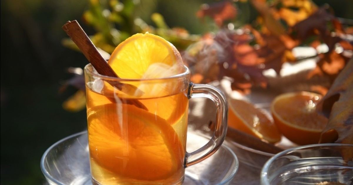 Para qué sirve mezclar cáscara de naranja y canela en el té