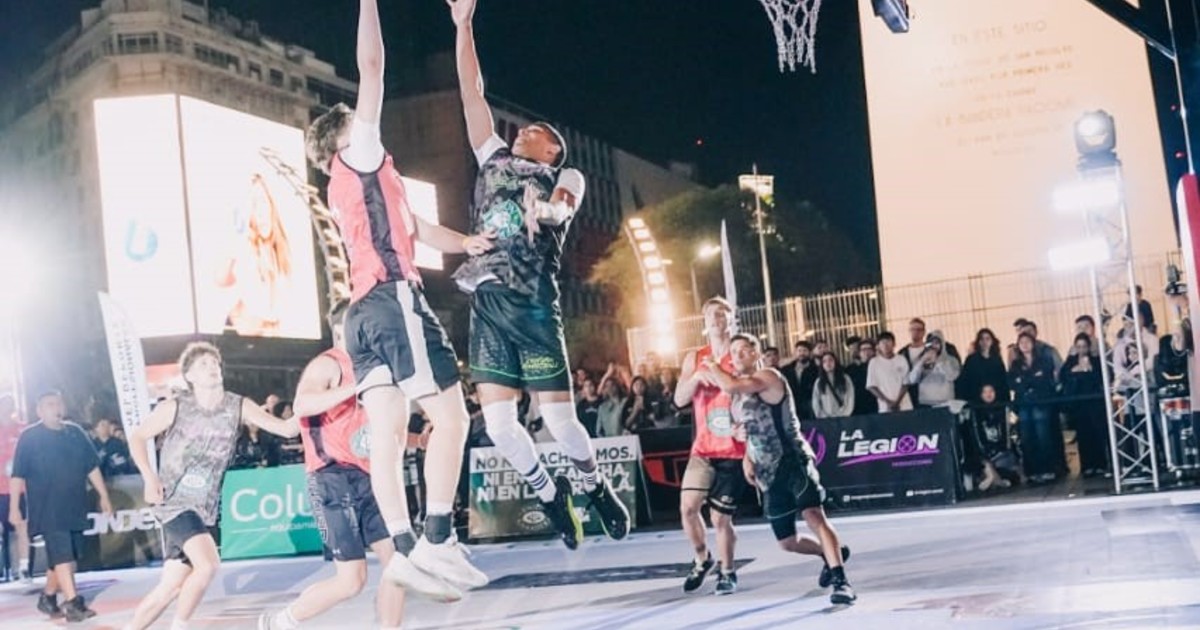 El básquet 3x3 copó el Obelisco :: Olé
