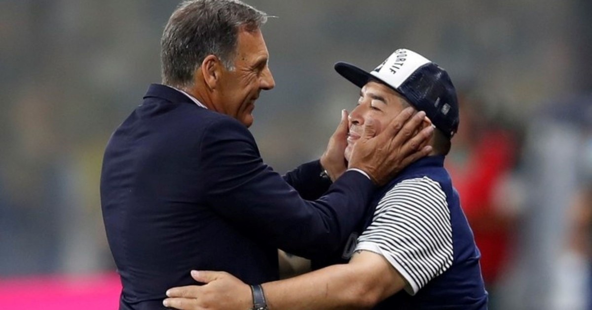 El particular detalle del posteo de Boca sobre Maradona :: Olé