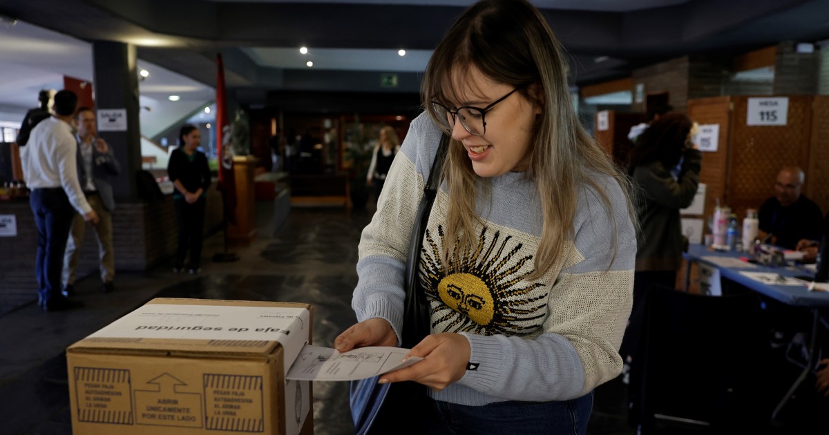 hasta qué hora se puede votar y los primeros escrutinios este domingo 26 de octubre