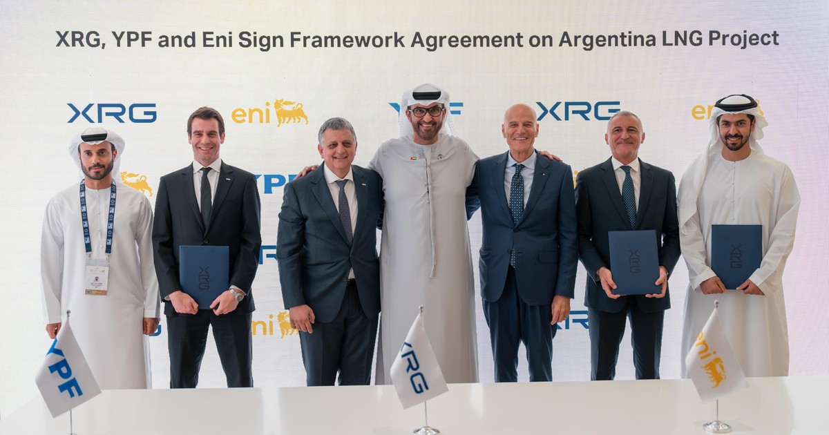 YPF suma a un gigante de Medio Oriente para exportar el gas licuado de Vaca Muerta