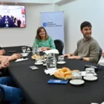 Torres recibió el apoyo de la Cámara de Comercio al reclamo por las retenciones petroleras