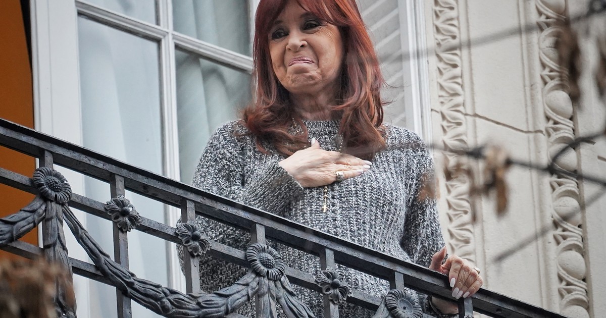Cristina Kirchner dice que los arrepentidos fueron torturados