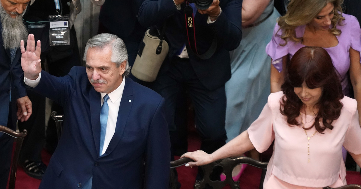 "Está lastimando a un proyecto de presidente"