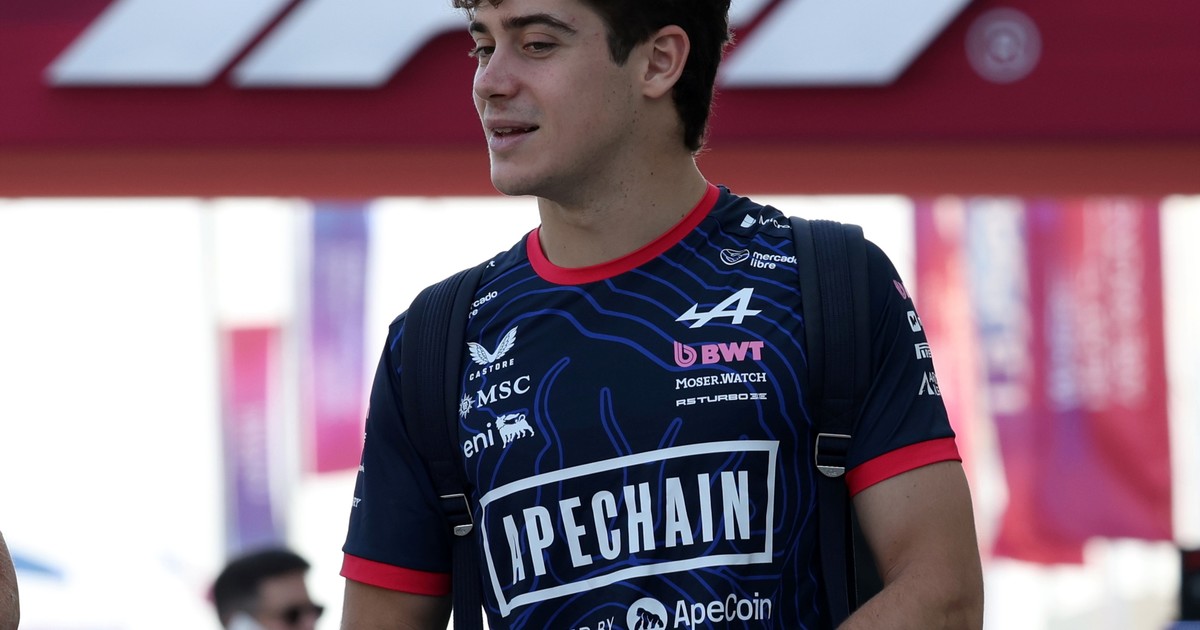 "Acá funciona mejor el Alpine porque no hay tantos baches y el auto es muy duro y va mejor en curvas rápidas"