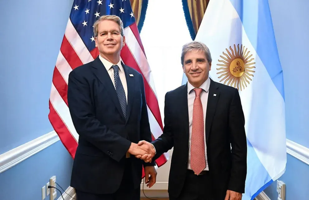 El Tesoro de EE.UU. habría desarmado sus pesos en el Banco Central y activado parte del swap