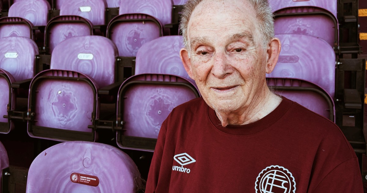 Es hincha de Lanús desde 1951, recorrió Sudamérica para alentarlo y estará en la final contra Atlético Mineiro :: Olé