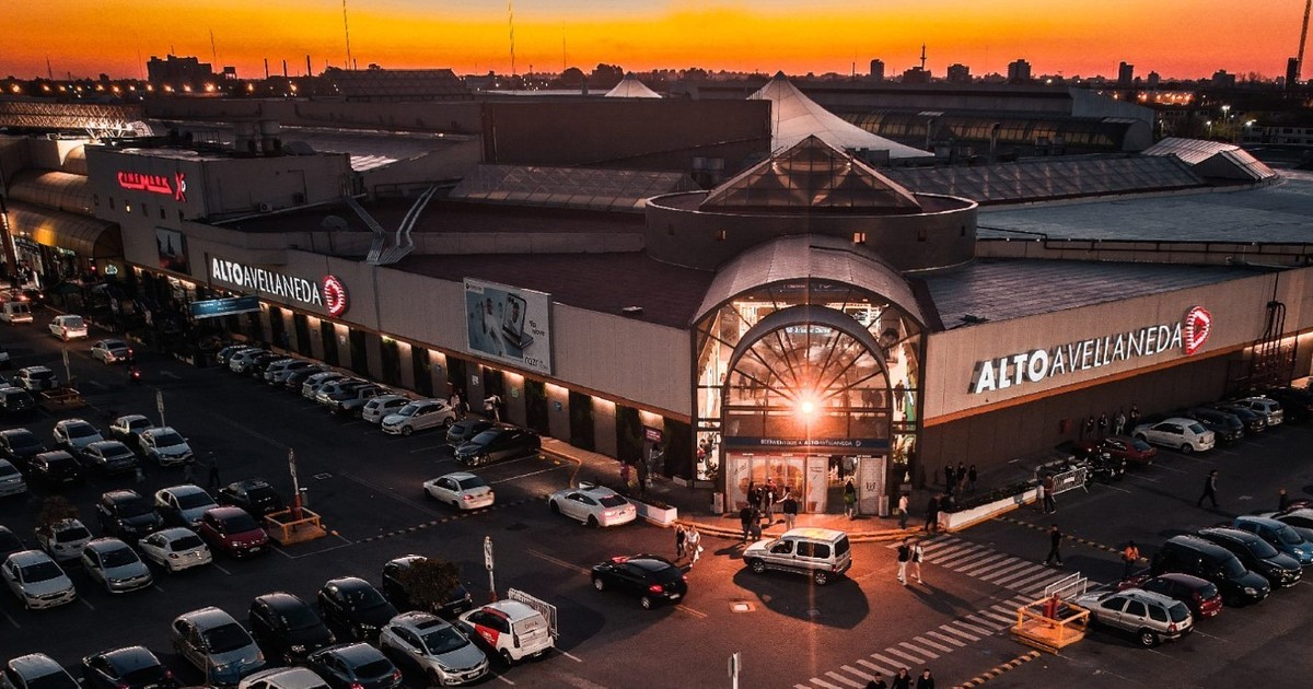 Alto Avellaneda se renueva con una inversión de US$ 10 millones y una tienda Apple