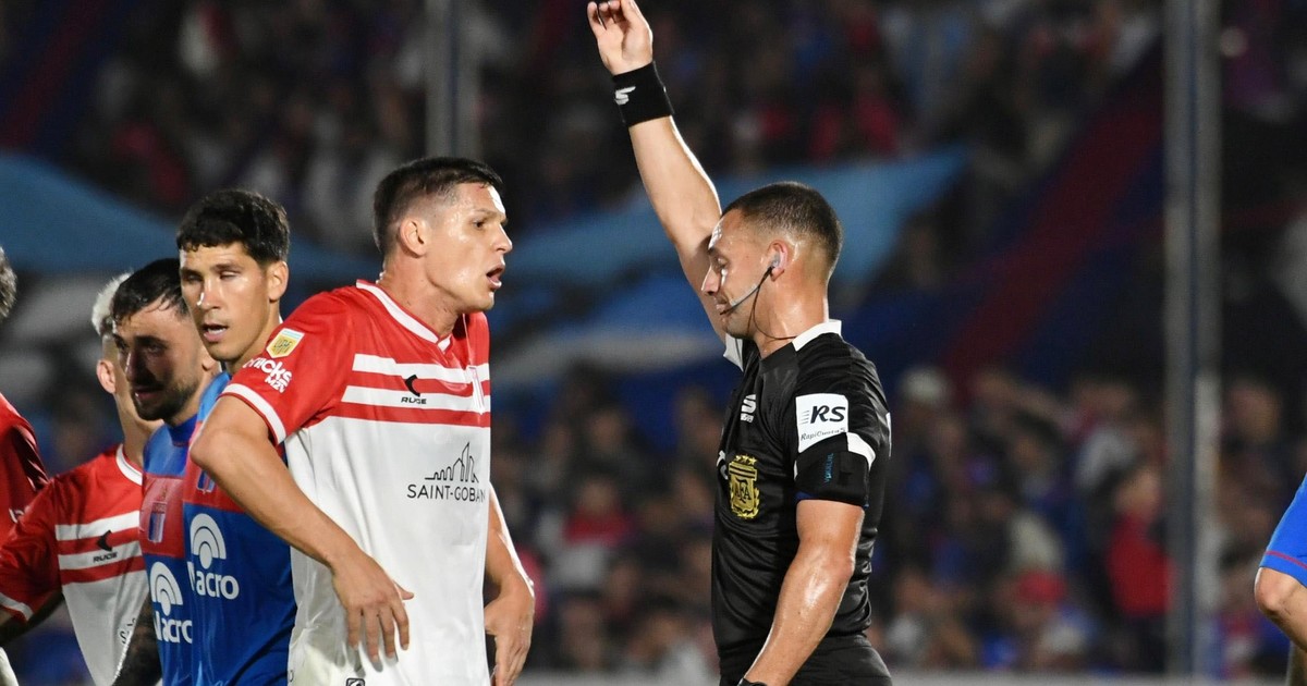 La roja de Guido Carrillo que encendió la polémica en Estudiantes: "Son todos unos delincuentes" :: Olé