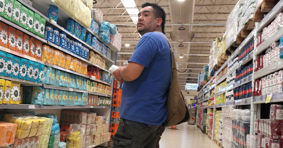 La reactivación oficial, rodeada de zonas grises