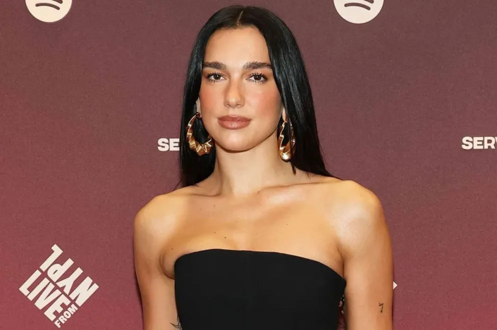 Dua Lipa recomendó un libro de la autora argentina Mariana Enríquez para Halloween
