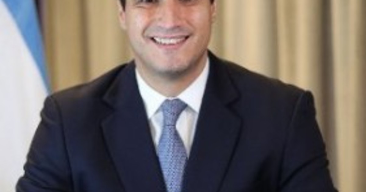 el novio de Ornella Calvete también renunció como funcionario de Economía salpicado por las coimas en discapacidad