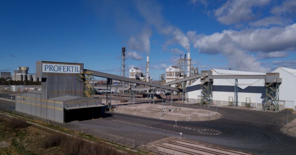 YPF deja el negocio de fertilizantes y Adecoagro pasa a controlar el 90% de Profertil