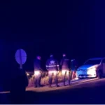 Tres detenidos por daño y robo en una vivienda de El Hoyo