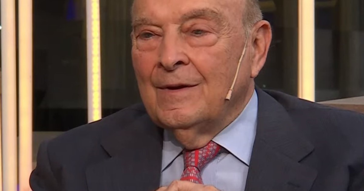 Domingo Cavallo volvió a criticar a Javier Milei por el atraso cambiario y las tasas altas